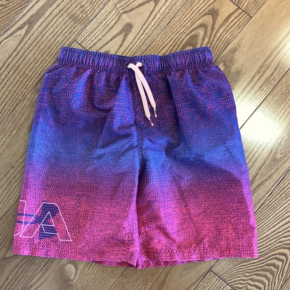 Men’s XS swim trunks Under Armour
